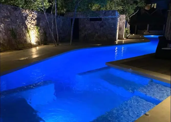 Hotel Casa Vibe Private Rooftop Pool, Luxury Penthouse *