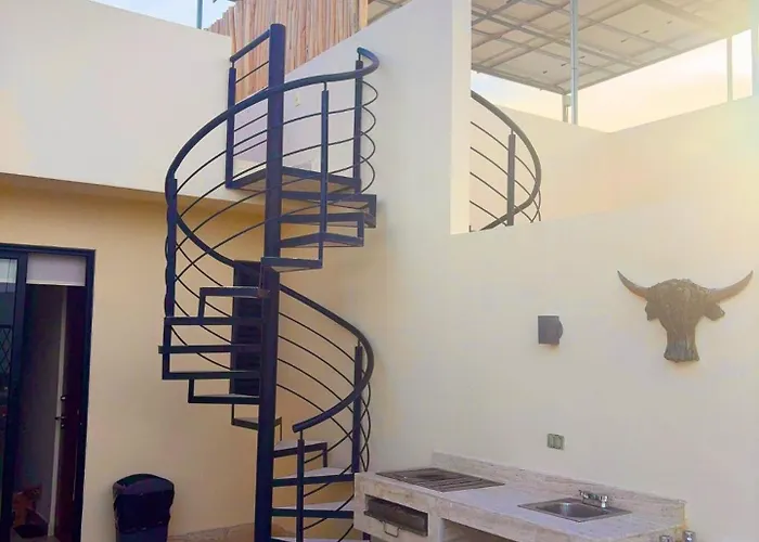 Casa Vibe Private Rooftop Pool, Luxury Penthouse Hotel *