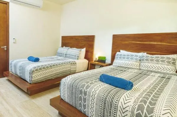 Casa Vibe Private Rooftop Pool, Luxury Penthouse