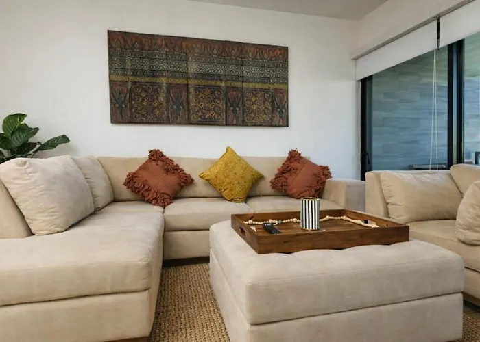 Casa Vibe Private Rooftop Pool, Luxury Penthouse Hotel *