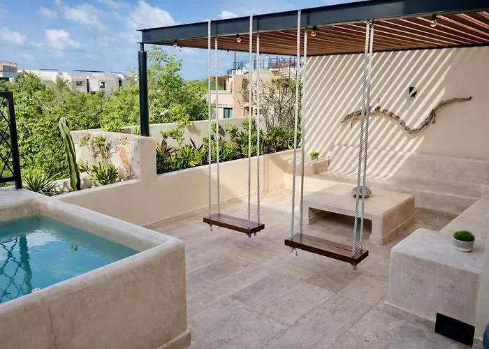 Casa Vibe Private Rooftop Pool, Luxury Penthouse Hotel *