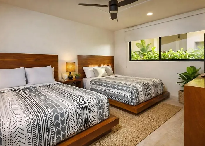 Casa Vibe Private Rooftop Pool, Luxury Penthouse *